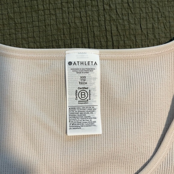 Athleta Long Sleeve Crop Top - Picture 3 of 7